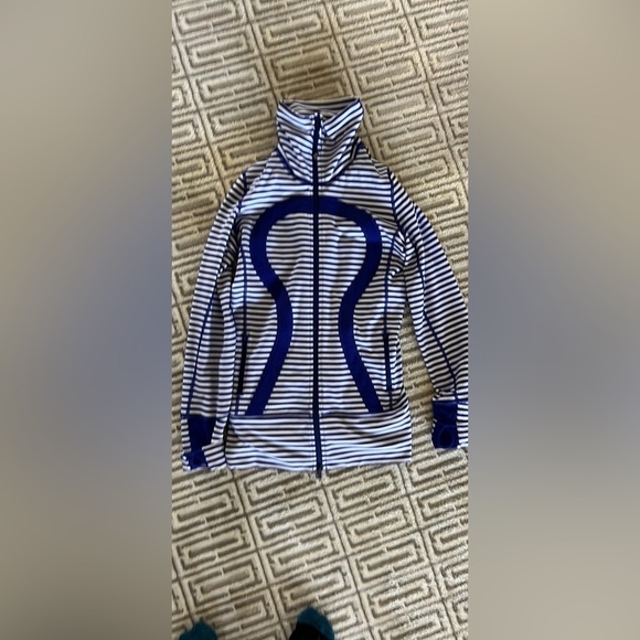 lululemon athletica Tops - Lululemon size 6 jacket